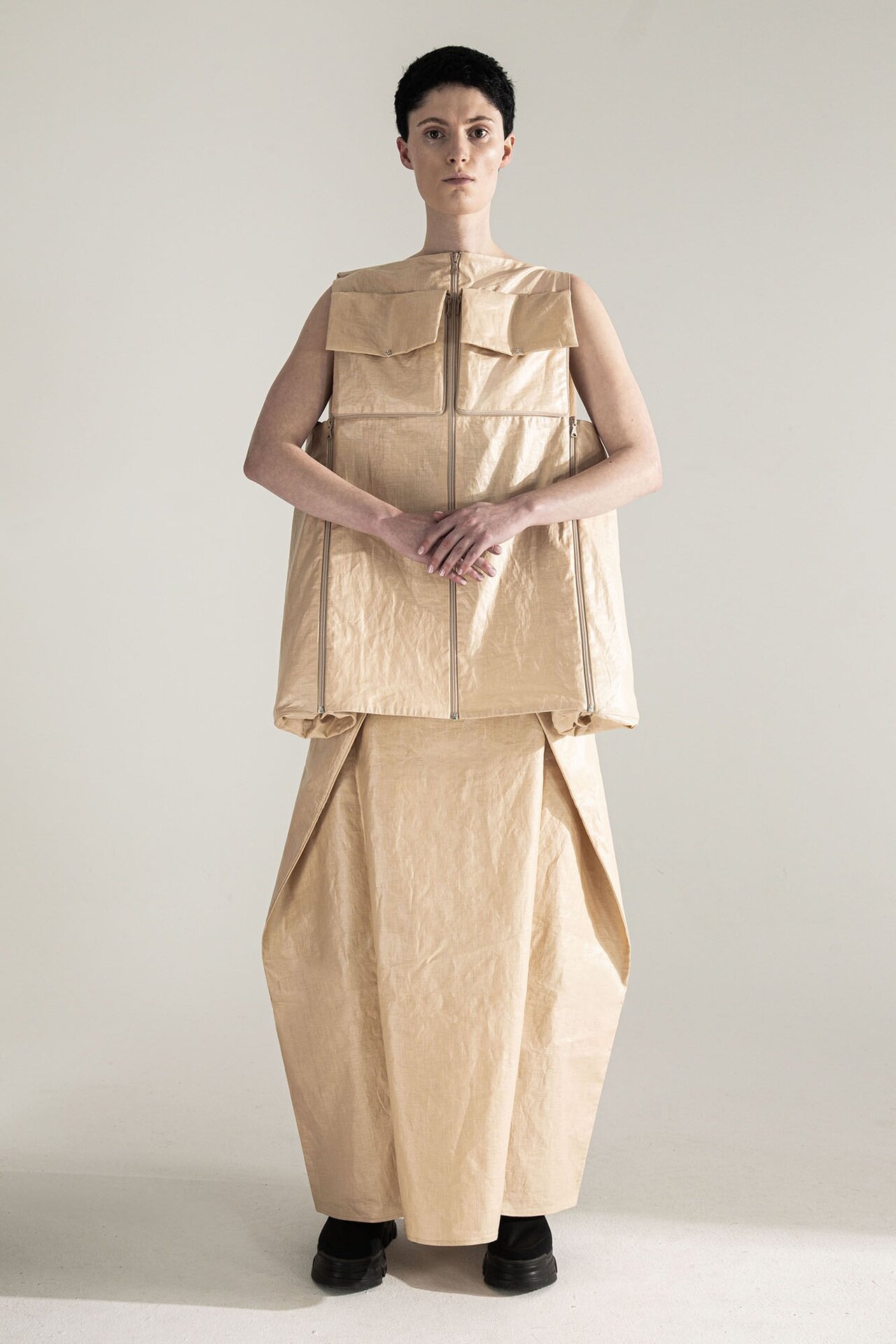 “TRANSIT”, DZHUS AW23 collection of complex-cut multifunction pieces is designed to serve diverse purposes, weather conditions and dress codes
